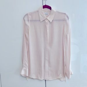 Vince size 6 like new silk collared button down